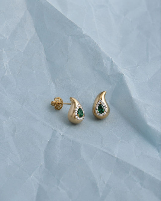 Aretes Pear