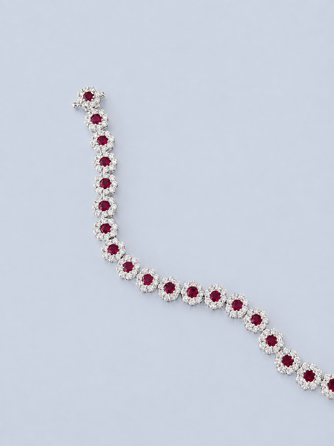 Tennis Bracelet Flower