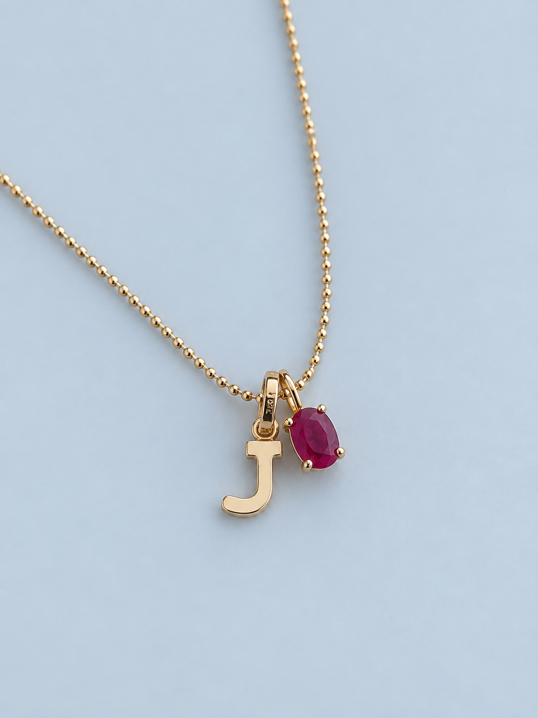 Collar Initial + Gem
